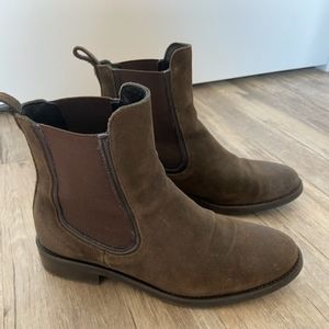 W's Duchess Chelsea Suede - Thursday Boots